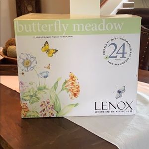 Lenox butterfly Meadow 24 piece set